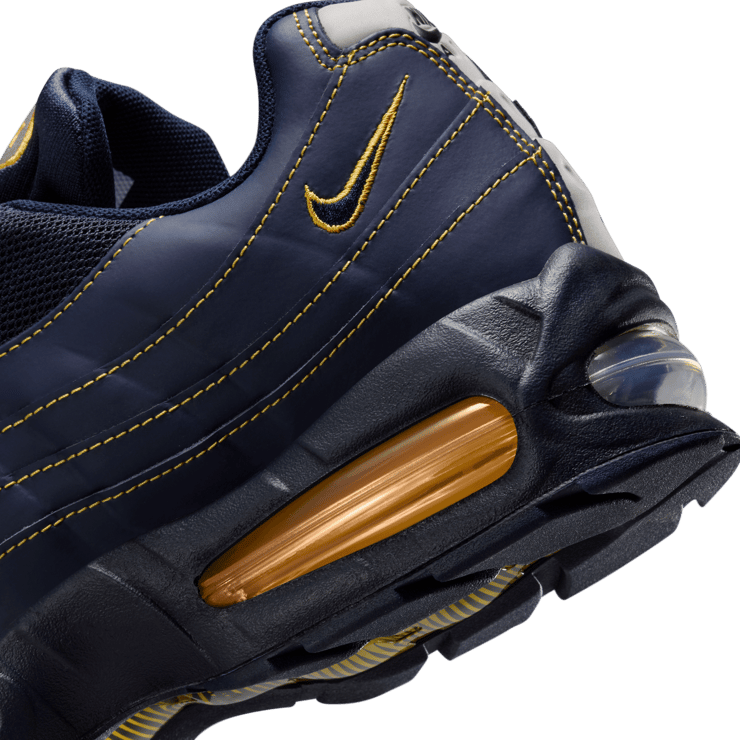 Nike Air Max 95 OG Michigan Angle 8
