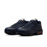Nike Air Max 95 OG Michigan Angle 2