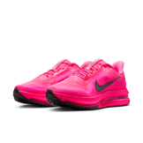 Nike Pegasus Premium Hyper Pink Angle 2