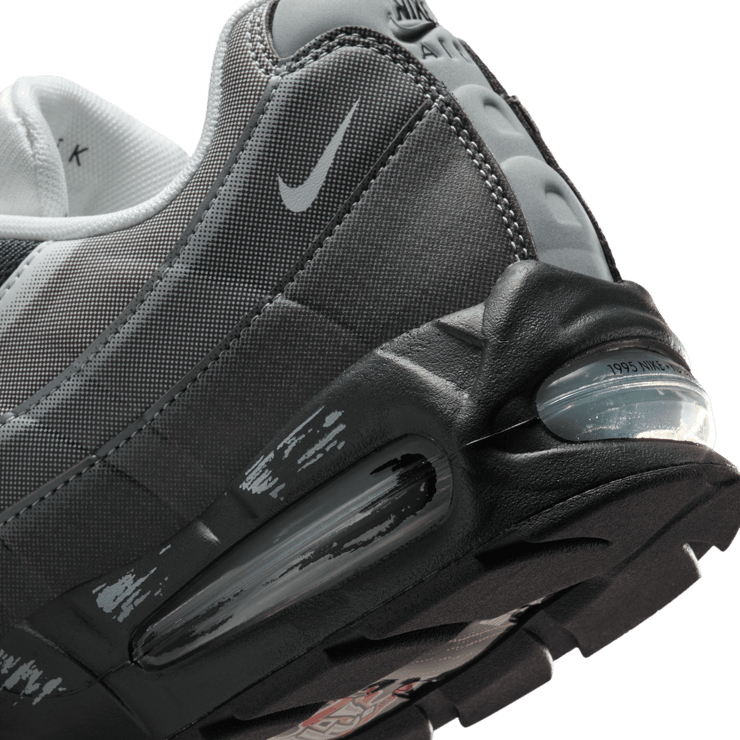 Nike Air Muscle 95 Yu-Gi-Oh Jonouchi Angle 9