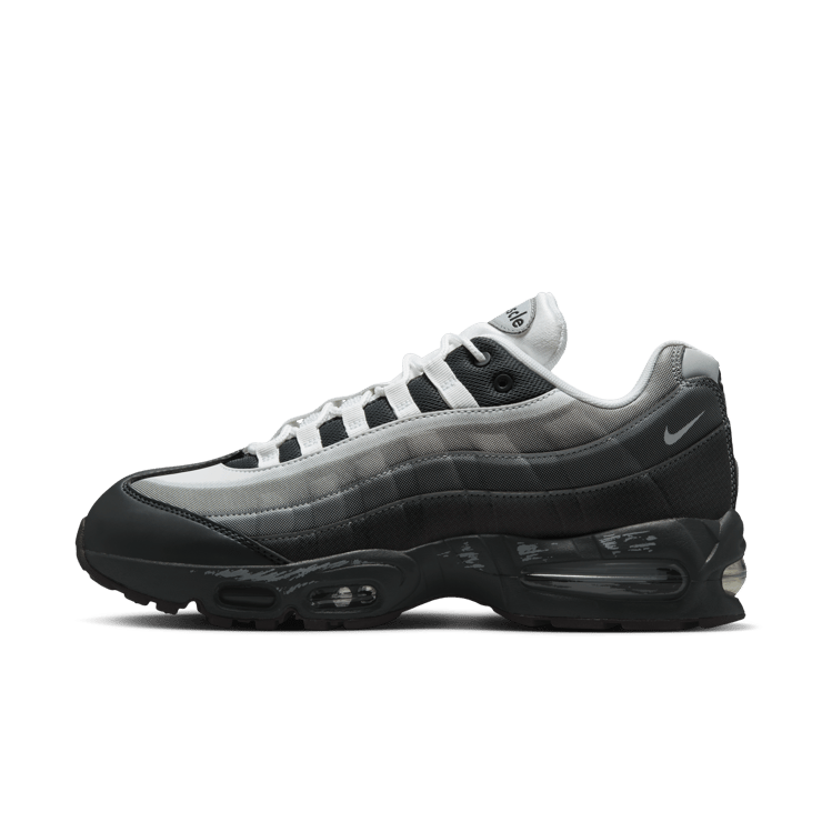 Nike Air Muscle 95 Yu-Gi-Oh Jonouchi Angle 5