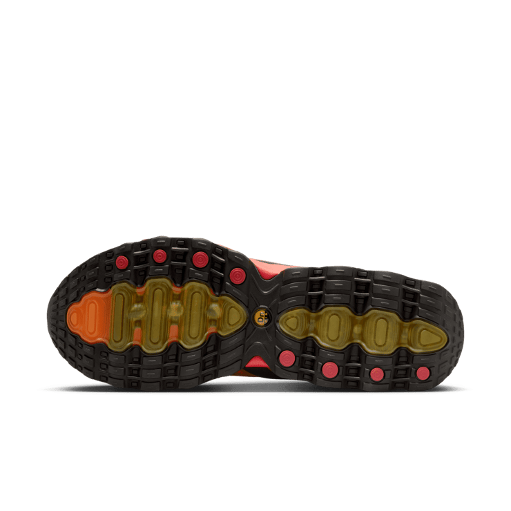 Nike Air Max DN8 Team Orange Angle 0