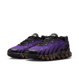 Nike Air Max DN8 Black Indigo Burst Angle 2