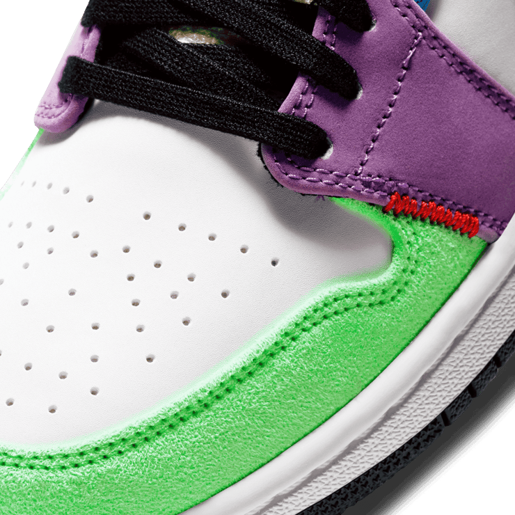 Jordan 1 Low SE Multi-Color (W) Angle 4