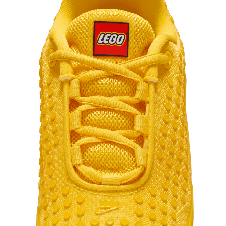 Nike Air Max Dn LEGO Tour Yellow (GS) Angle 7