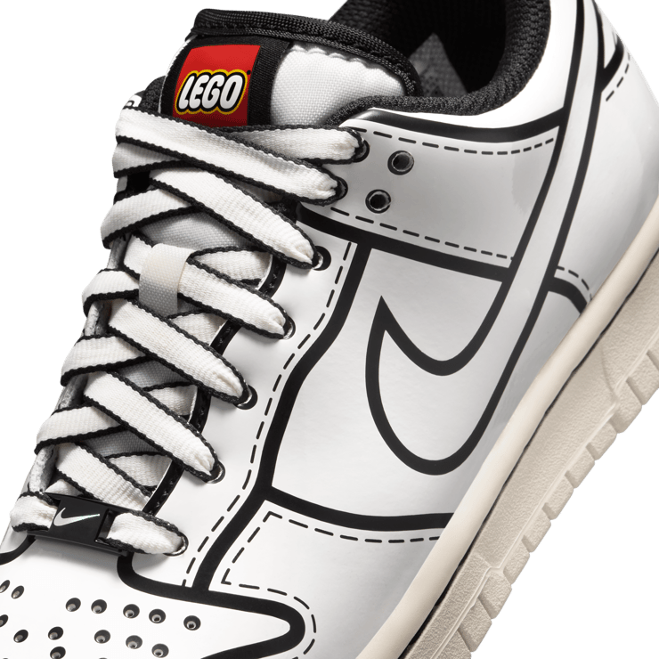 Nike Dunk Low Sail LEGO (GS) Angle 12