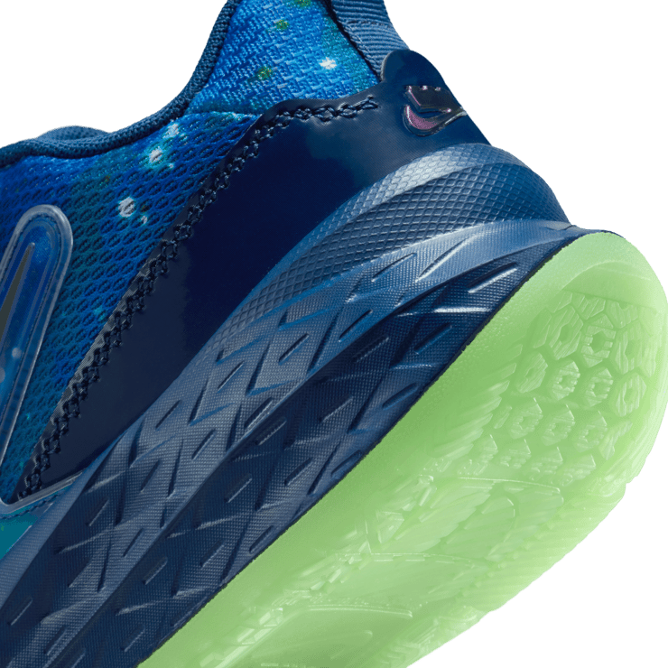 Nike Team Hustle D 12 LEGO (GS) Angle 11