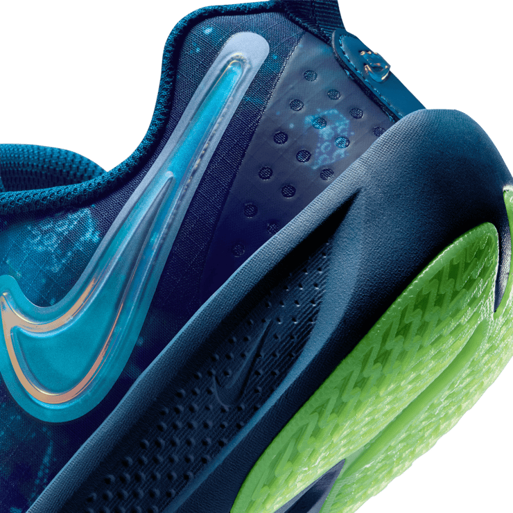 Nike GT Cut 3 LEGO (GS) Angle 7