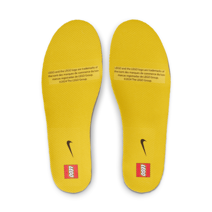 Nike Dunk Low Tour Yellow LEGO (GS) Angle 9