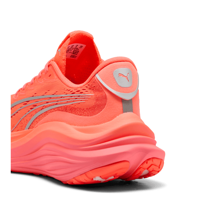 Puma MagMax Nitro Glowing Red Angle 4