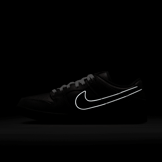 Nike SB Dunk Low Limosine Skateboards Angle 8