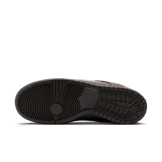 Nike SB Dunk Low Limosine Skateboards Angle 2