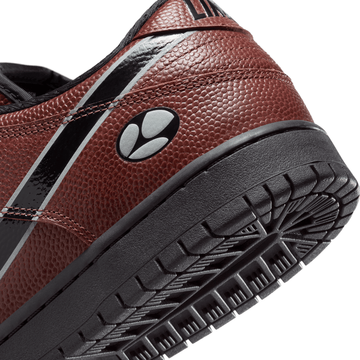 Nike SB Dunk Low Limosine Skateboards Angle 6