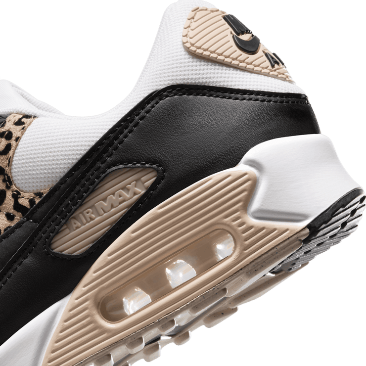 Nike Air Max 90 Leopard (W) Angle 5