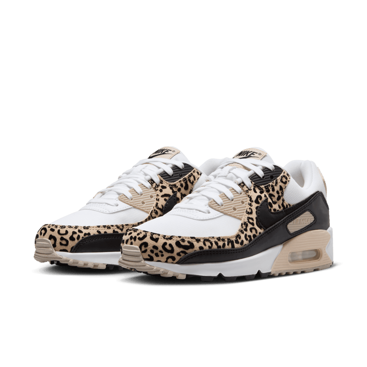 Nike Air Max 90 Leopard (W) Angle 2