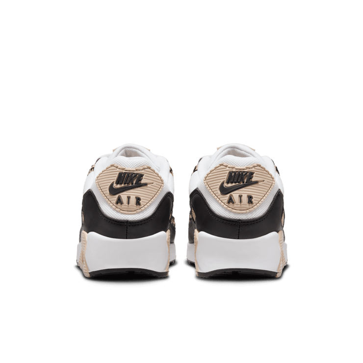 Nike Air Max 90 Leopard (W) Angle 3