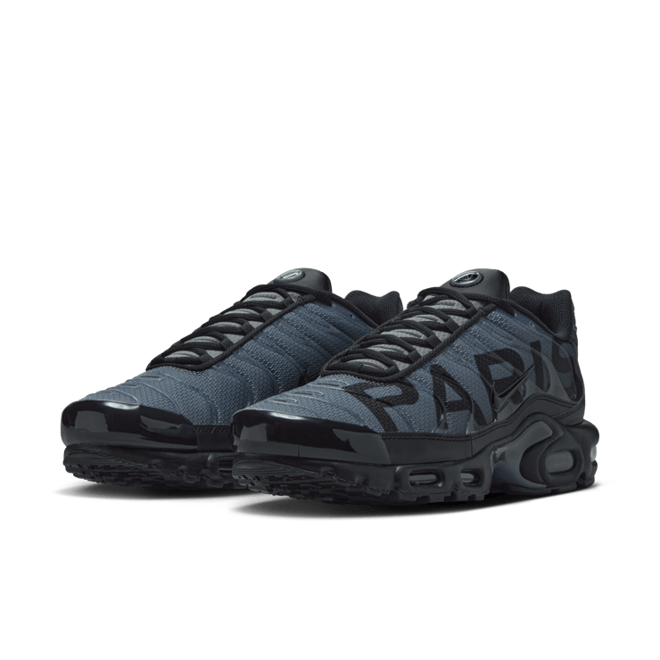 Nike Air Max Plus PSG Black Angle 2