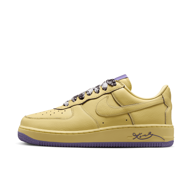 Nike Air Force 1 Low Protro Soft Yellow Kobe Bryant Angle 3