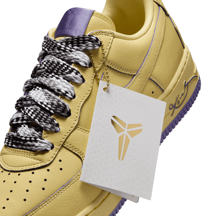 Nike Air Force 1 Low Protro Soft Yellow Kobe Bryant Angle 10
