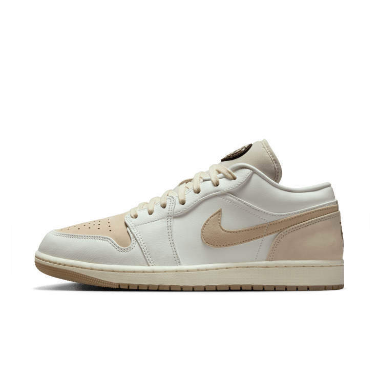 Air Jordan 1 Low Dongdan Angle 3