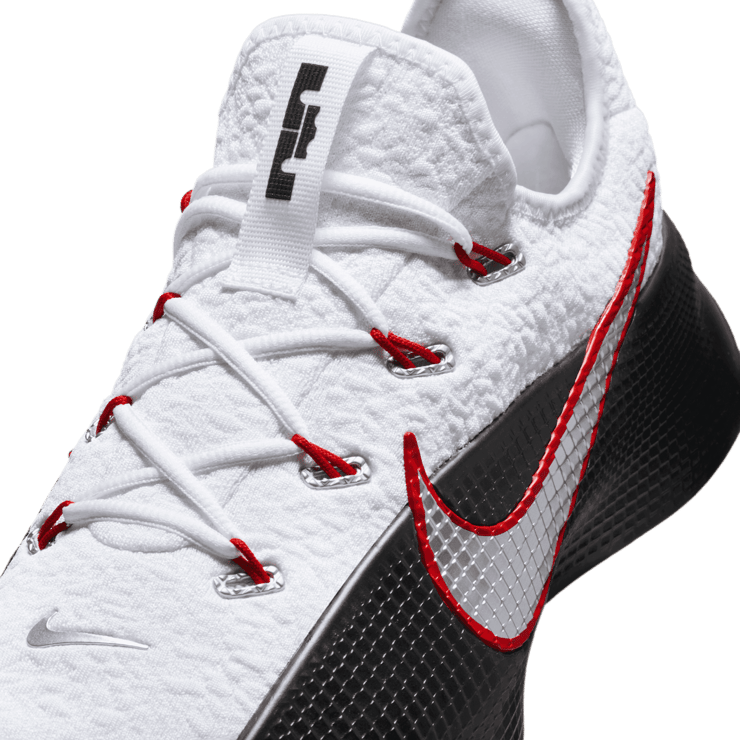 Nike LeBron TR1 Debut Angle 4