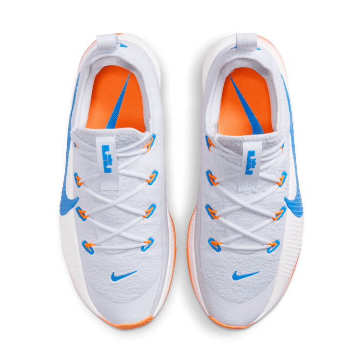Nike LeBron TR1 Knicks Angle 5