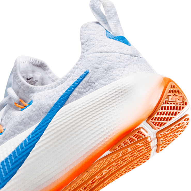 Nike LeBron TR1 Knicks Angle 7