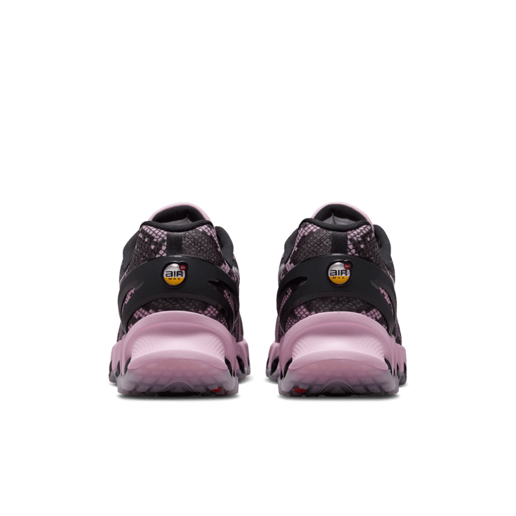 Nike Air Max DN8 Pink Snakeskin (W) Angle 3