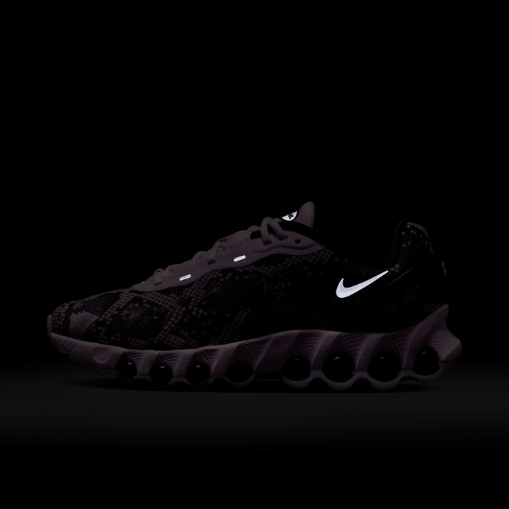 Nike Air Max DN8 Pink Snakeskin (W) Angle 4