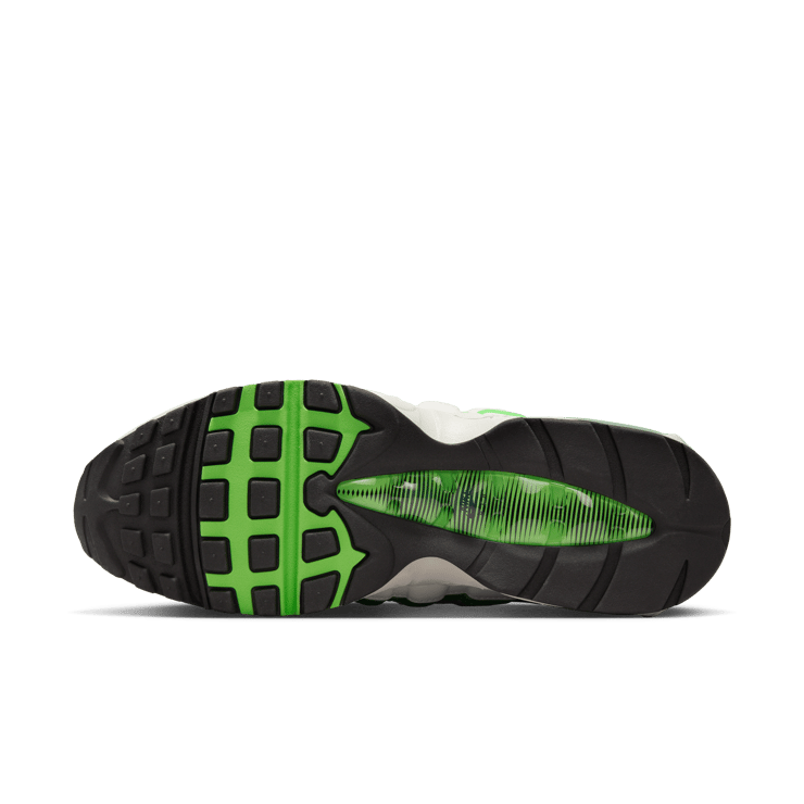 Nike Air Max 95 OG Green Gusto Angle 6