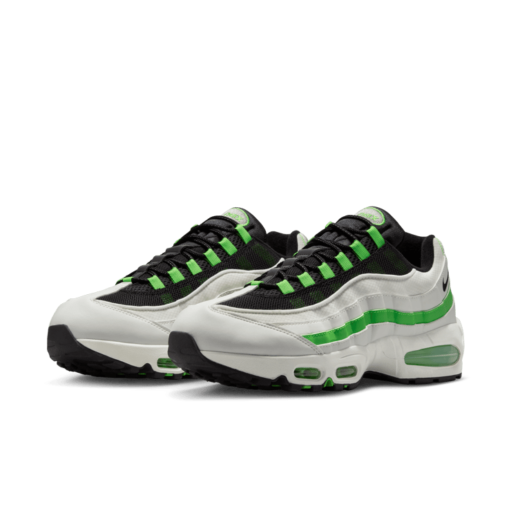 Nike Air Max 95 OG Green Gusto Angle 2