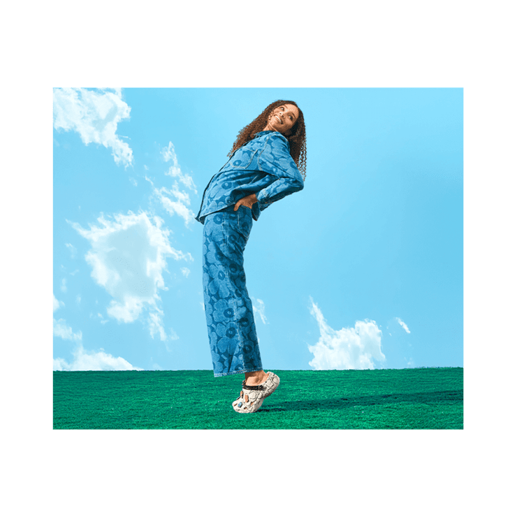 Crocs Classic Platform Clog Marimekko Angle 1