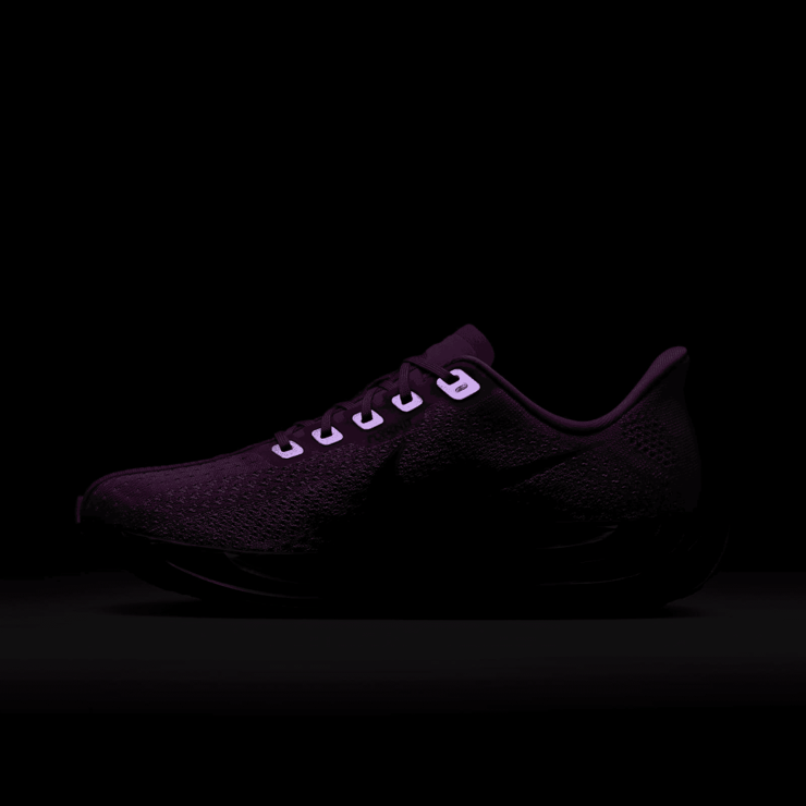 Nike Pegasus Plus Faith Kipyegon (W) Angle 1