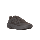 New Balance Fresh Foam Trainer Black Cement Angle 2