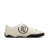 Nike Total 90 3 SP Light Orewood Brown Angle 0