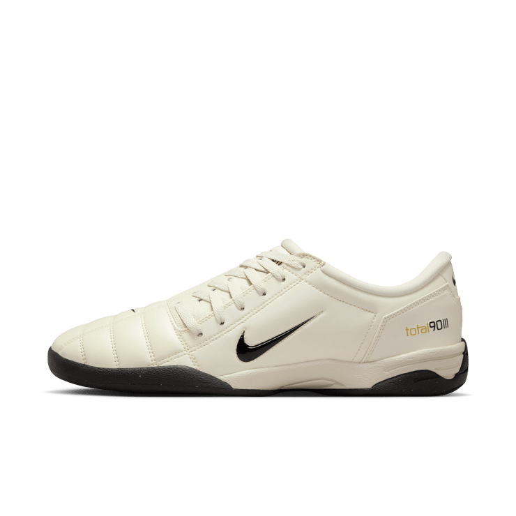 Nike Total 90 3 SP Light Orewood Brown Angle 2