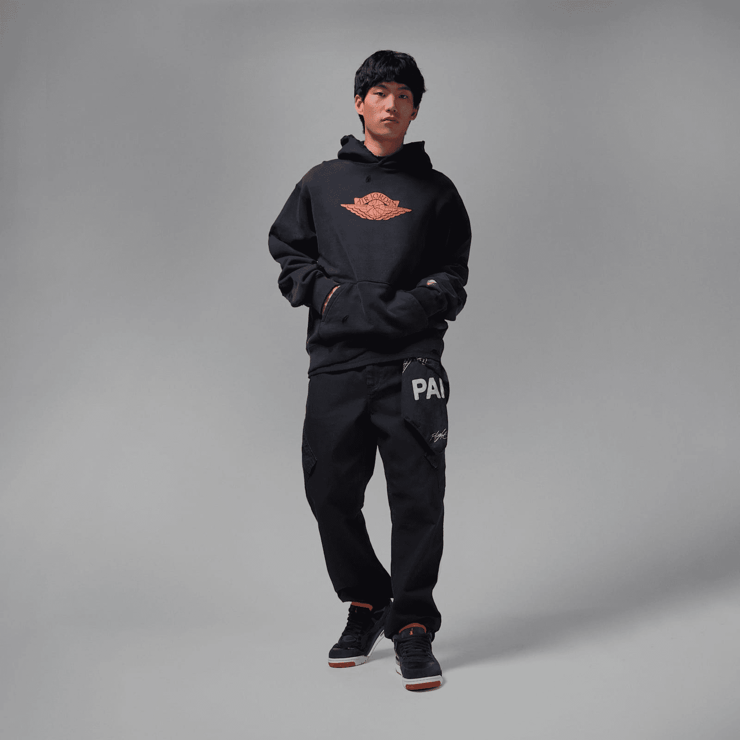 Air Jordan 4 RM Bred Angle 1