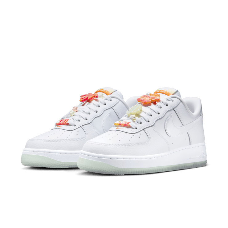 Nike Air Force 1 Low Beach (W) Angle 4