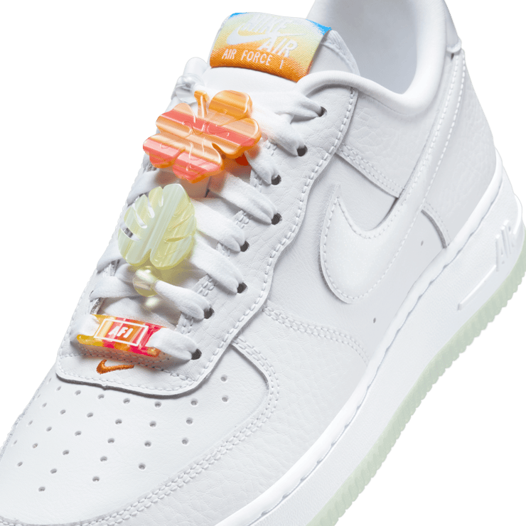 Nike Air Force 1 Low Beach (W) Angle 7
