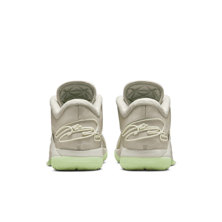 Nike LeBron 22 Dunkman Angle 3
