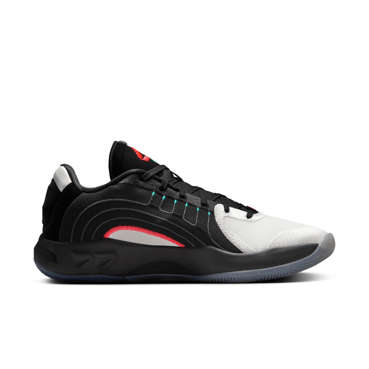 Jordan Luka 4 Bloodline Angle 1