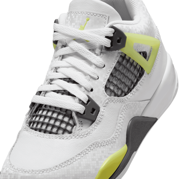 Air Jordan 4 Retro White Lemon Twist Light Graphite (PS) Angle 4
