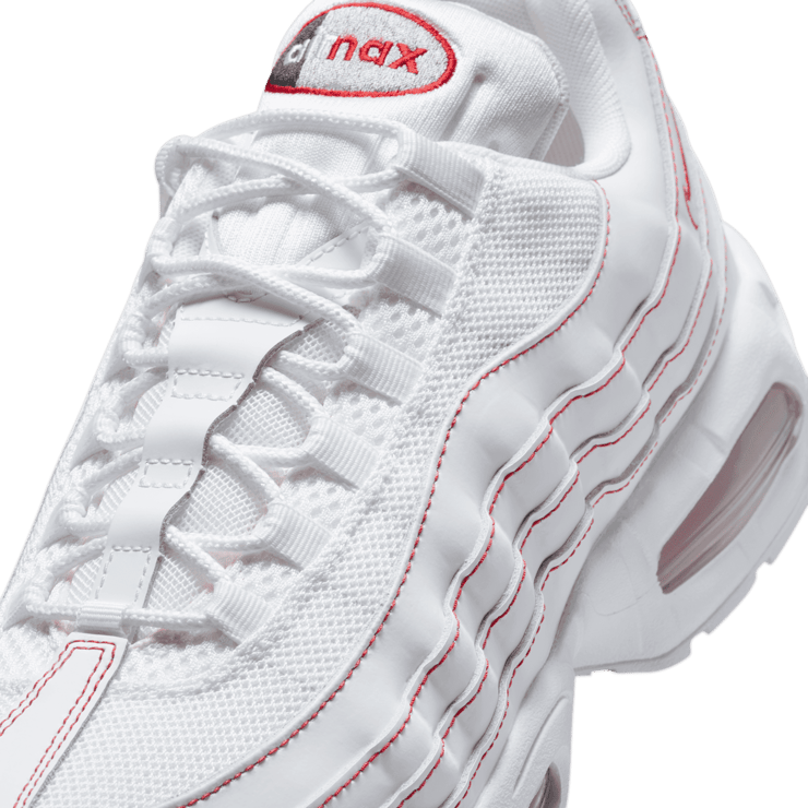Nike Air Max 95 OG Candy Cane Angle 4