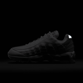 Nike Air Max 95 OG Candy Cane Angle 7