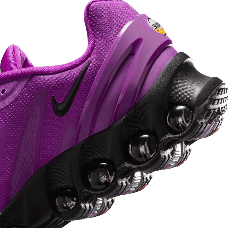 Nike Air Max DN8 Vivid Purple Angle 5