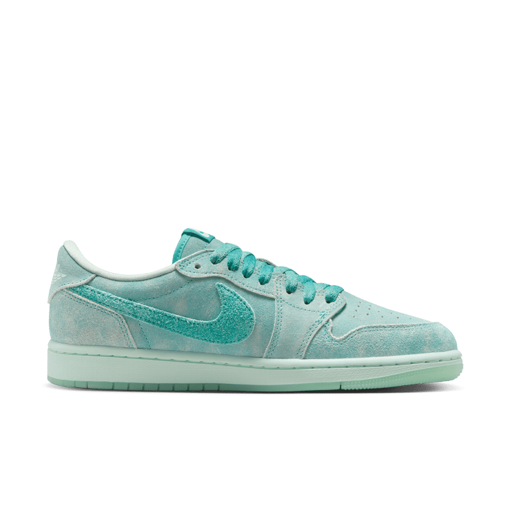 Air Jordan 1 Retro Low OG Washed Teal (W) Angle 6