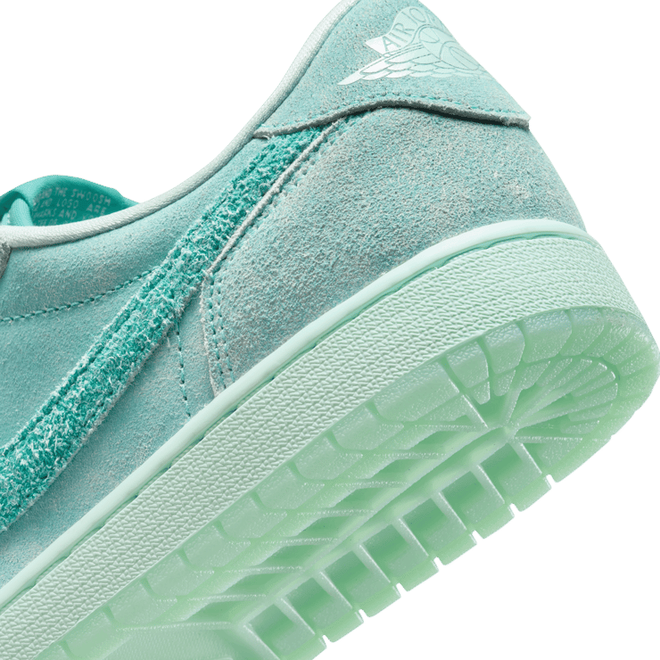 Air Jordan 1 Retro Low OG Washed Teal (W) Angle 7