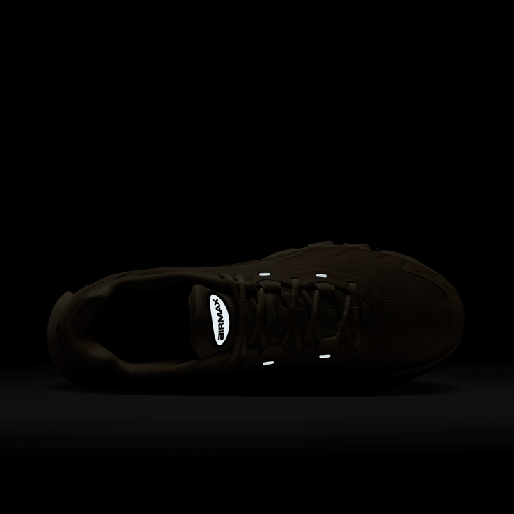 Nike Air Max Dn8 Light Khaki Monarch Angle 0