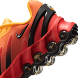 Nike Air Max DN8 Team Orange (GS) Angle 5