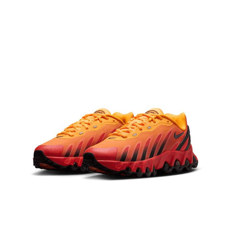 Nike Air Max DN8 Team Orange (GS) Angle 2
